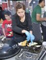 Filename=FoodFestival14913_020.JPG
Filesize=82KiB
Dimensions=387x500
Date added=Sep 16, 2013 FoodFestival14913_020.JPG