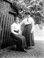 unknown-ladies-01.jpg