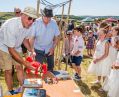 Filename=mellor30618_76.jpg
Filesize=107KiB
Dimensions=500x405
Date added=Jul 02, 2018 mellor30618_76.jpg