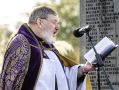 Filename=cenotaph_116.JPG
Filesize=73KiB
Dimensions=500x379
Date added=Nov 14, 2016 cenotaph_116.JPG