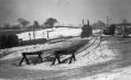 Filename=1940s-snow-04-rose-hill-station.jpg
Filesize=55KiB
Dimensions=500x308
Date added=Apr 29, 2012 1940s-snow-04-rose-hill-station.jpg