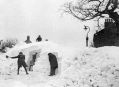Filename=1940s-snow-24.jpg
Filesize=57KiB
Dimensions=500x363
Date added=Apr 29, 2012 1940s-snow-24.jpg