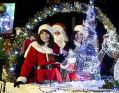 Filename=FatherXmas91211037.JPG
Filesize=138KiB
Dimensions=500x390
Date added=Dec 11, 2011 FatherXmas91211037.JPG