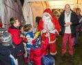 Filename=FartherXmastoLocks41215_0056.JPG
Filesize=134KiB
Dimensions=500x392
Date added=Dec 06, 2015 FartherXmastoLocks41215_0056.JPG