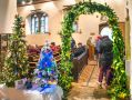 Filename=christmas-tree-vote_0041.JPG
Filesize=164KiB
Dimensions=500x376
Date added=Dec 06, 2015 christmas-tree-vote_0041.JPG