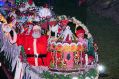 Filename=Santa-waves-to-crowd.JPG
Filesize=155KiB
Dimensions=500x333
Date added=Dec 06, 2016 Santa-waves-to-crowd.JPG