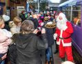Filename=fatherxmasrosehill171218_25.jpg
Filesize=100KiB
Dimensions=500x391
Date added=Dec 26, 2018 fatherxmasrosehill171218_25.jpg