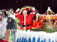 fatherxmasbarge61219_23.jpg