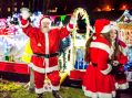 fatherxmasbarge61219_31.jpg