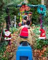 Filename=santa-train231119_17.jpg
Filesize=146KiB
Dimensions=399x500
Date added=Nov 27, 2019 santa-train231119_17.jpg